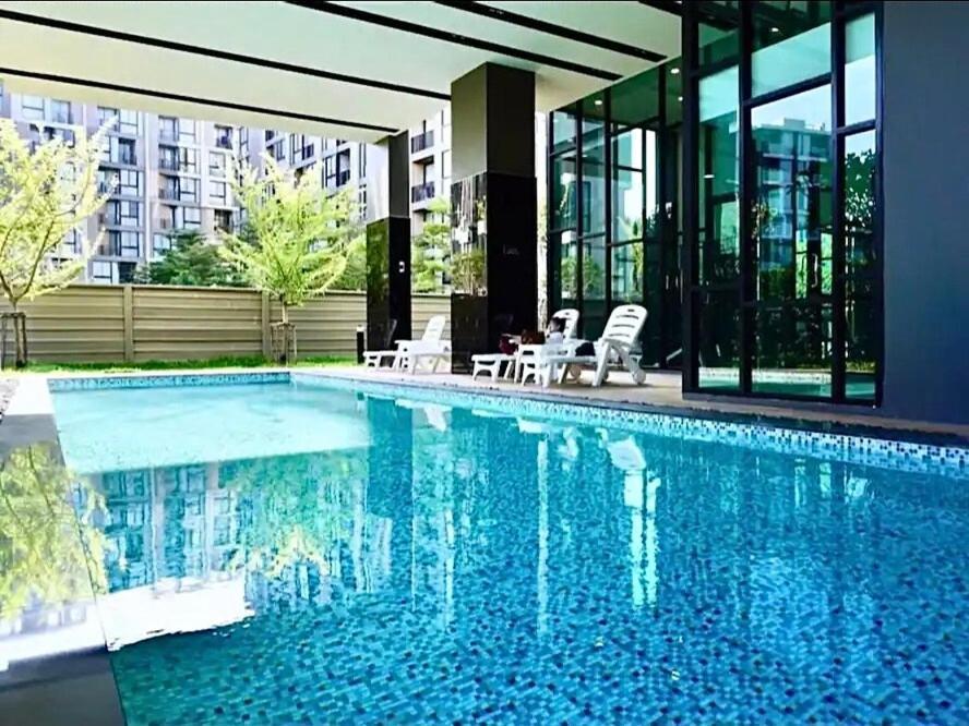 Luxury In The Nimmanheamin Maya Chiang Mai